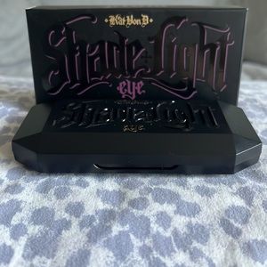 Kat Von D eyeshadow 🖤